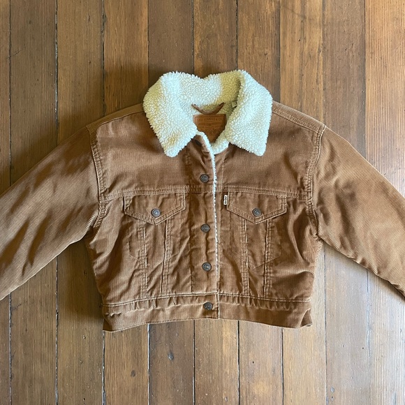 Levi’s cropped corduroy jacket with faux sheepskin lining - Picture 1 of 8